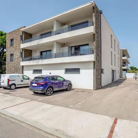 아파트 Le Clos Des Alberes-2 By Interhome